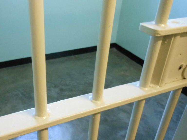071217prison bars P