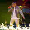Bad Bunny En Español: El Nuevo Disco Y Sus Influencias