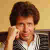 After Comic Garry Shandling's Death, Judd Apatow Found Zen In His Diaries 