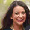 Hot Job Market Is Wooing Women Into Workforce Faster Than Men