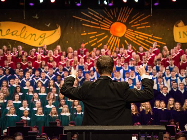 st olaf christmas festival 603x452