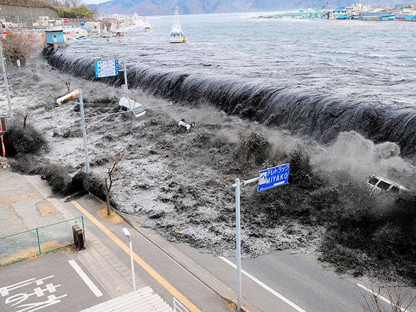 tsunami 603x452